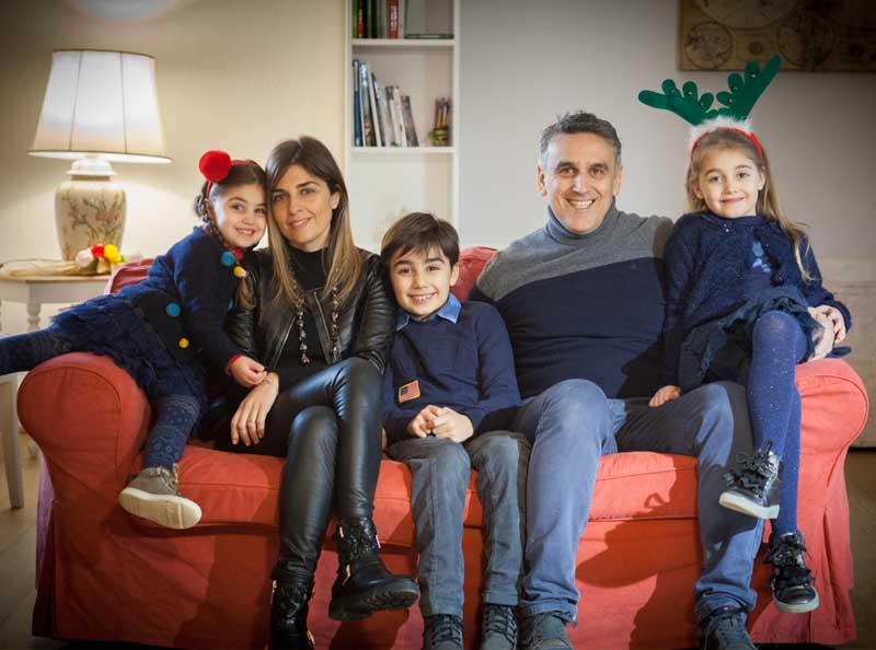 Roberto e Benedetta con la famiglia sono gli host di Casale Santa Margherita ad Assisi (PG), Umbria, Italia